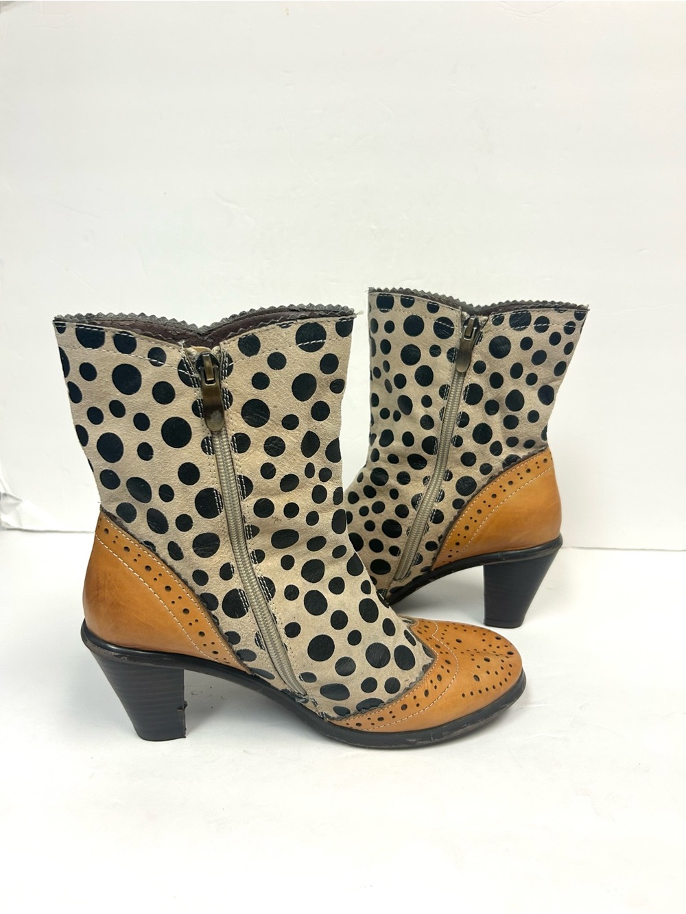 L'Artiste Spring Step Boots Perignon Wing-tip Polka Dot Leather Artsy 39 US 8.5 - Picture 6 of 15